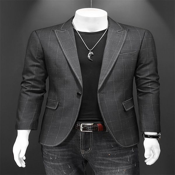 spring new men's casual small suit korean version of the self-cultivation bright line designer fashion british youth jacket trend, White;black
spring new men's casual small suit korean version of the self-cultivation bright line designer fashion british youth jacket trend, White;black