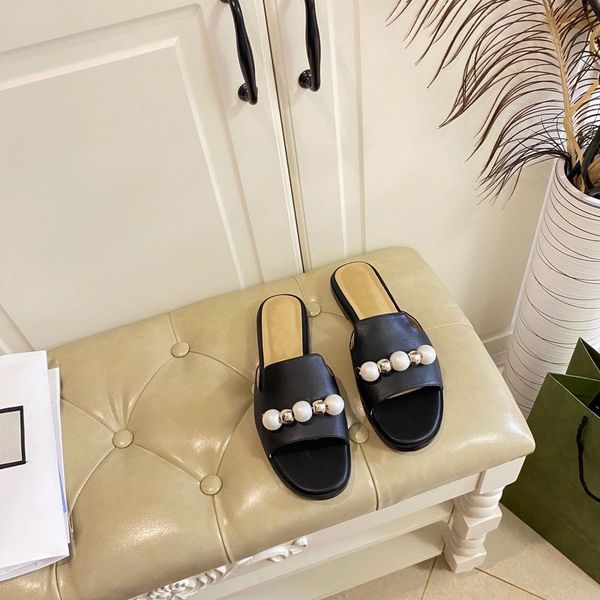 aaaaa+ women mules c slippers sandals pearls sliders stuffies lambskin black white flat slippers ladies beach rubber flip flops with box 10
aaaaa+ women mules c slippers sandals pearls sliders stuffies lambskin black white flat slippers ladies beach rubber flip flops with box 10