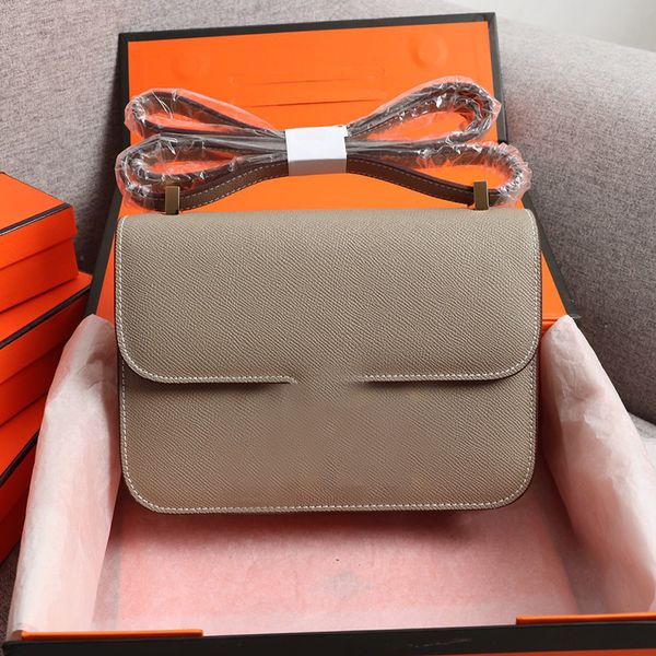2023 diagonal stewardess small square bag women purse designer handmade luxury handbags classic fashion leather wallet sac de luxe femme sho
2023 diagonal stewardess small square bag women purse designer handmade luxury handbags classic fashion leather wallet sac de luxe femme sho