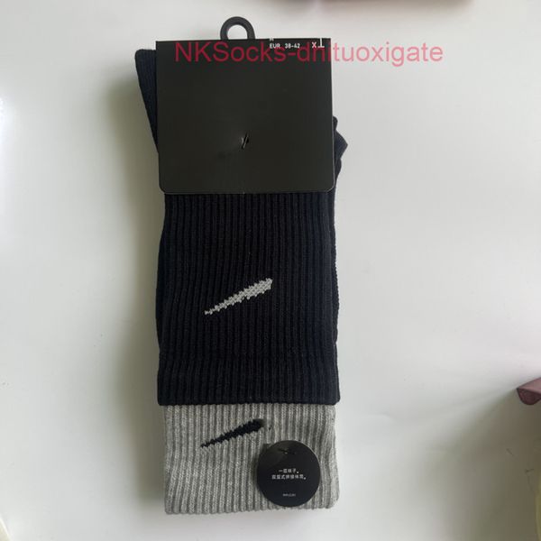 men fashion classic socks hook brand color stitched men's women's long tube sports training sock street couple middle tubes luxury, Black
men fashion classic socks hook brand color stitched men's women's long tube sports training sock street couple middle tubes luxury, Black