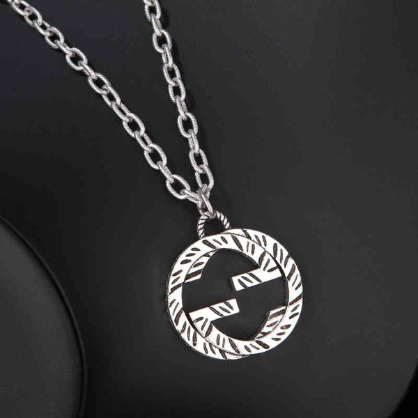 2023 designer new jewelry big necklace long hip hop cool couple titanium steel letter men's fashion women's street versatile sweat, Black
2023 designer new jewelry big necklace long hip hop cool couple titanium steel letter men's fashion women's street versatile sweat, Black
