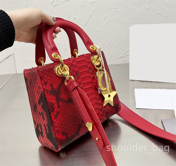 totes shoulder crossbody bag diana package first layer sheepskin leather bags handbag crocodile snake metal pendant designers handle clutch
totes shoulder crossbody bag diana package first layer sheepskin leather bags handbag crocodile snake metal pendant designers handle clutch