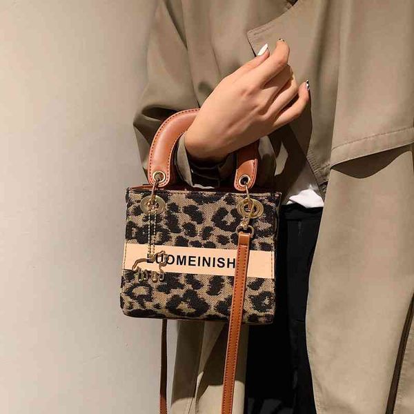 bags sale purses simple women's new alphabet printed large capacity portable messenger sling one shoulder small bag
bags sale purses simple women's new alphabet printed large capacity portable messenger sling one shoulder small bag