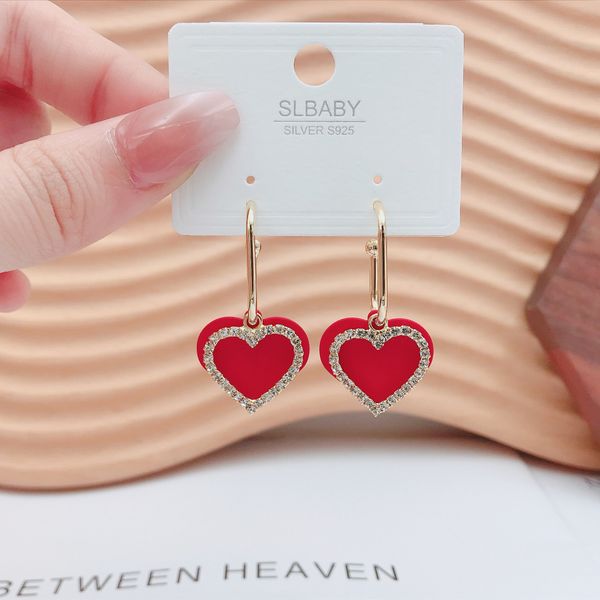 new fashion inlaid pendant love earrings women's version temperament niche design feeling gentle and generous, Golden;silver
new fashion inlaid pendant love earrings women's version temperament niche design feeling gentle and generous, Golden;silver