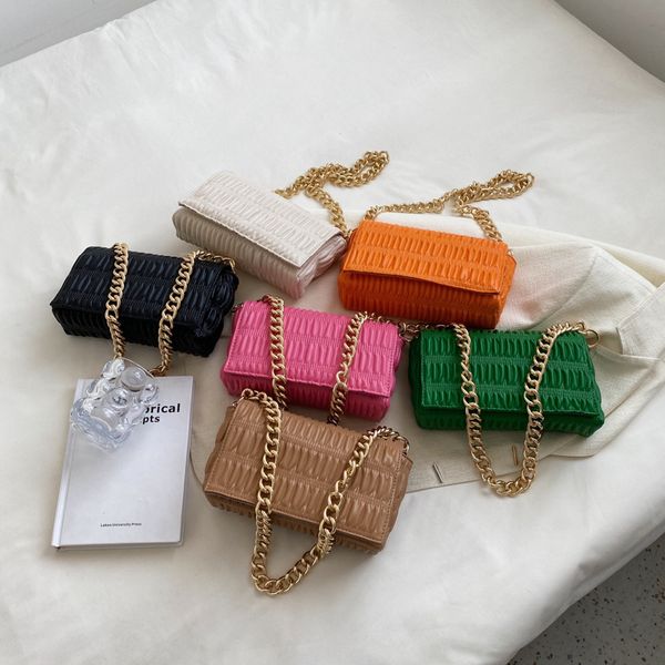 2022 girls chain handbags popular fashion pleated woman small square bags texture candy lady pu one shoulder bag f1421, Black
2022 girls chain handbags popular fashion pleated woman small square bags texture candy lady pu one shoulder bag f1421, Black