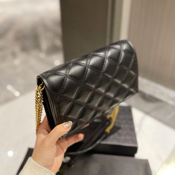 brown lady famous chain letter camera shoulder bag wallets new luxurys designers fashion women envelope bags diamond lattice famous genuine
brown lady famous chain letter camera shoulder bag wallets new luxurys designers fashion women envelope bags diamond lattice famous genuine