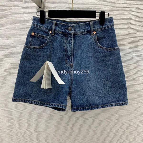 women's shorts early spring european metal horse seat buckle high waist thin wide leg denim, White;black
women's shorts early spring european metal horse seat buckle high waist thin wide leg denim, White;black