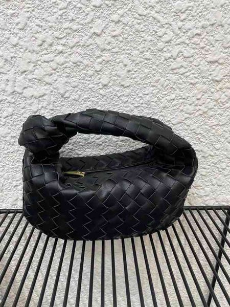 bottegav 2022 venetas fashion versatile leather woven knot bag armpit hobo handbag dumpling cloud female 5u4t
bottegav 2022 venetas fashion versatile leather woven knot bag armpit hobo handbag dumpling cloud female 5u4t