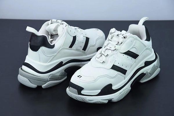 new autehntic men women dad shoes 17fw triple s outdoor shoes white black clear bubble bottom mens sneakers red old grandpa trainer chaussur
new autehntic men women dad shoes 17fw triple s outdoor shoes white black clear bubble bottom mens sneakers red old grandpa trainer chaussur