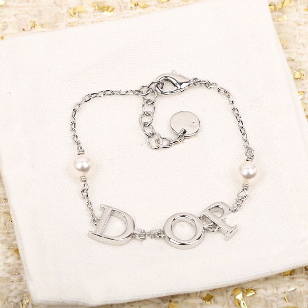 2022 charm pendant necklace and bracelet in platinum color plated words design for women wedding jewelry gift have box stamp ps4041a, Golden
2022 charm pendant necklace and bracelet in platinum color plated words design for women wedding jewelry gift have box stamp ps4041a, Golden