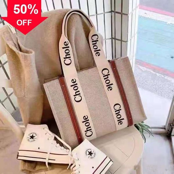 new letter stripe canvas large capacity portable single diagonal fashionable retro women's totes shoulder bag
new letter stripe canvas large capacity portable single diagonal fashionable retro women's totes shoulder bag