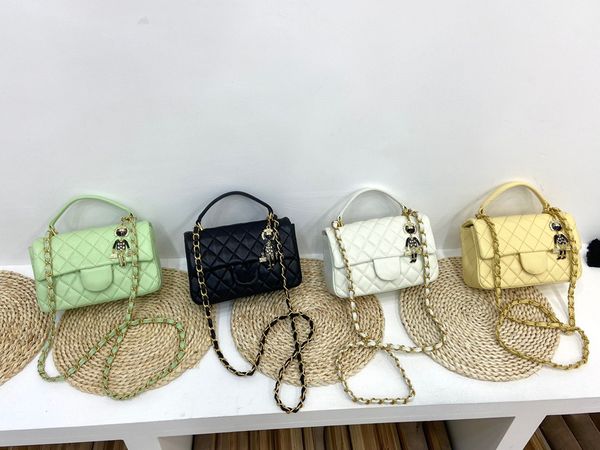 22ss mini flip bag sheepskin classic tie dyed quilted diamond lattice gold metal pendant chain shoulder bag designer luxury women's han
22ss mini flip bag sheepskin classic tie dyed quilted diamond lattice gold metal pendant chain shoulder bag designer luxury women's han