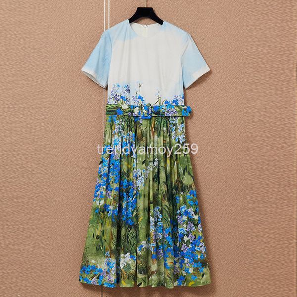 casual dresses women's spring and summer round neck short sleeve wind blue oil painting printed cotton dress belt, Black;gray
casual dresses women's spring and summer round neck short sleeve wind blue oil painting printed cotton dress belt, Black;gray