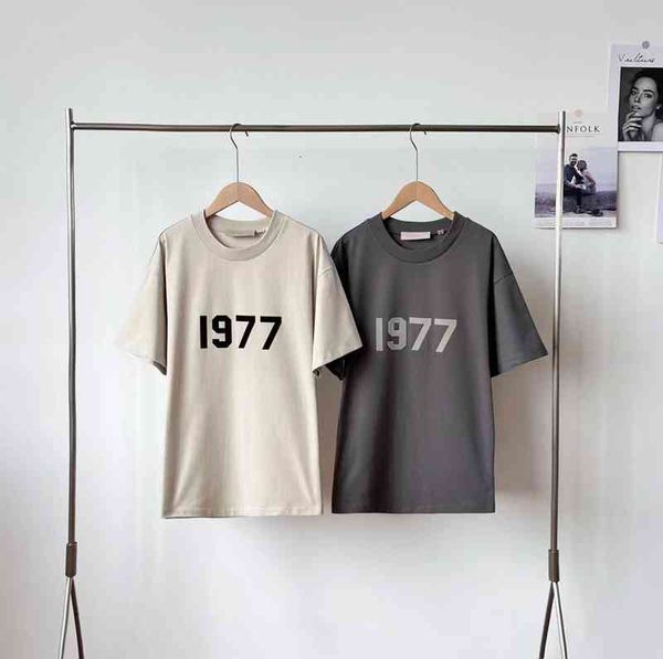 50% discount bagsflocking 2022 digital new essentials1977 print round neck loose short sleeve t-shirt, White;black
50% discount bagsflocking 2022 digital new essentials1977 print round neck loose short sleeve t-shirt, White;black