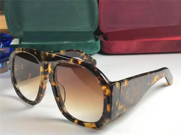 2022 luxury sunglasses brand eyeglasses 0152s large frame elegant special designer oval frame built-in circular lens come with case, White;black
2022 luxury sunglasses brand eyeglasses 0152s large frame elegant special designer oval frame built-in circular lens come with case, White;black