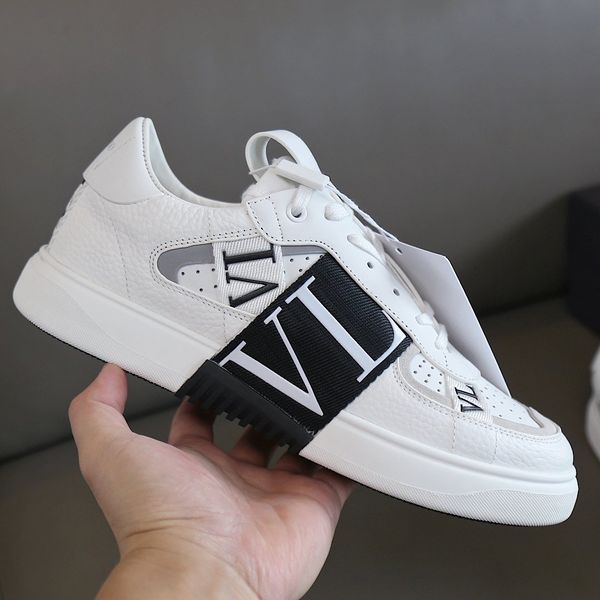men's and women shoes luxury designer brand original ribbon lychee pattern cowhide with box, Black
men's and women shoes luxury designer brand original ribbon lychee pattern cowhide with box, Black