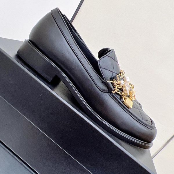 fashion women's dress shoes designer genuine soft leather rhombic ladies luxury classic letter woman calfskin flat loafers casual shoe, Black
fashion women's dress shoes designer genuine soft leather rhombic ladies luxury classic letter woman calfskin flat loafers casual shoe, Black