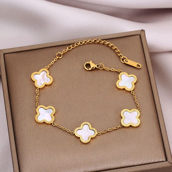 luxury design leaf bracelets for women titanium steel flower four leaves charm bracelet fashion bangle girls wedding party birthday christma, Golden;silver
luxury design leaf bracelets for women titanium steel flower four leaves charm bracelet fashion bangle girls wedding party birthday christma, Golden;silver