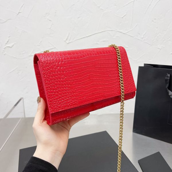 ladies shoulder bags fashion versatile luxury tassel bag leather messenger bag wallet folding gift box packaging xb50034
ladies shoulder bags fashion versatile luxury tassel bag leather messenger bag wallet folding gift box packaging xb50034