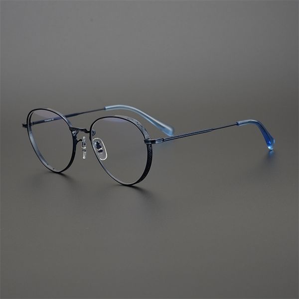 50% off factory outlet sale pure titanium ultra light spectacle frame is hand carved to prevent blue light, which can be matched with short-, White;black
50% off factory outlet sale pure titanium ultra light spectacle frame is hand carved to prevent blue light, which can be matched with short-, White;black