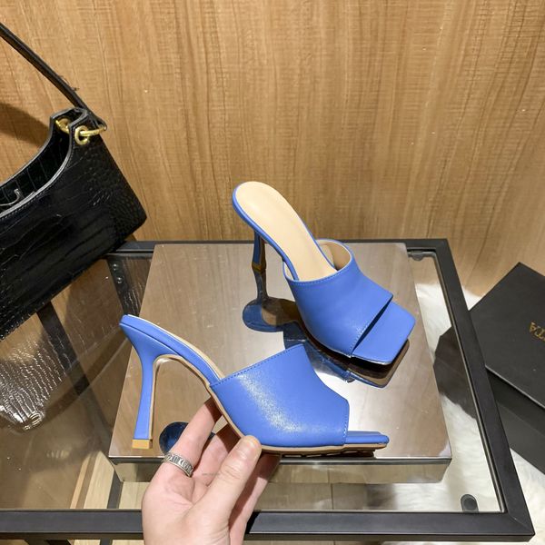 designer women lambskin padded sandals grid square toe flat slippers multicolor high heels slipper all-match stylist shoes beach thick botto, Black
designer women lambskin padded sandals grid square toe flat slippers multicolor high heels slipper all-match stylist shoes beach thick botto, Black