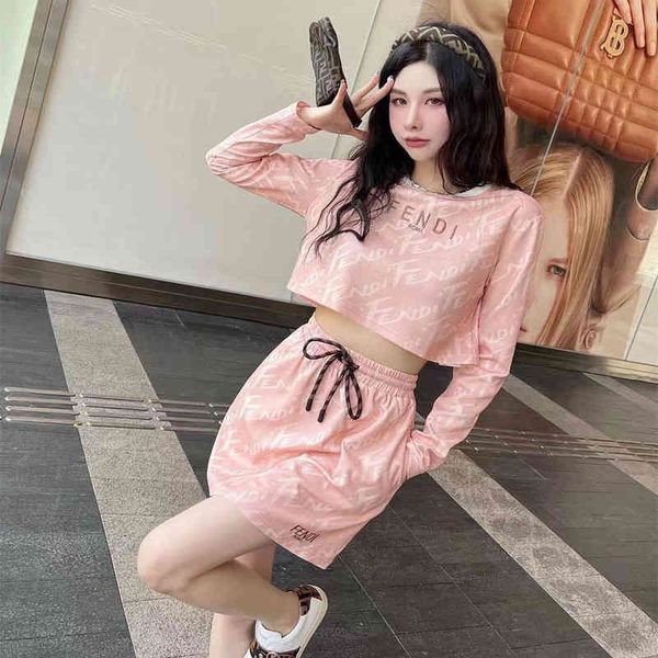2022 summer new letter jacquard short sweater a-line skirt set for women style ladies wear two-piece, White
2022 summer new letter jacquard short sweater a-line skirt set for women style ladies wear two-piece, White