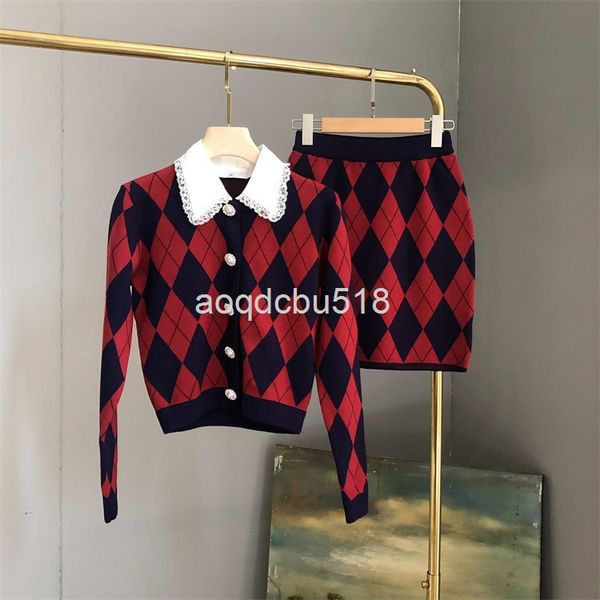 two piece dress knitted suit women's early spring college style lingge + a-line skirt two piece set fashion, White
two piece dress knitted suit women's early spring college style lingge + a-line skirt two piece set fashion, White