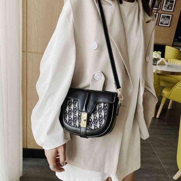 factory super discount 71% off big net red chain pu small square one shoulder stall women's bag
factory super discount 71% off big net red chain pu small square one shoulder stall women's bag