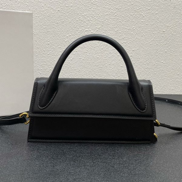 retro new designer lipstick bag black white handbag multifunctional one shoulder messenger bag large capacity casual trend
retro new designer lipstick bag black white handbag multifunctional one shoulder messenger bag large capacity casual trend