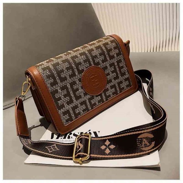 50% off online sale store small square fashion simple design women's messenger bag handbag trend 1tkr
50% off online sale store small square fashion simple design women's messenger bag handbag trend 1tkr
