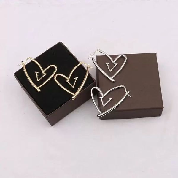 luxury designers stud 18k gold plated brand letters charm earrings geometric fashion women heart pattern metal earring for wedding party jew, Golden
luxury designers stud 18k gold plated brand letters charm earrings geometric fashion women heart pattern metal earring for wedding party jew, Golden