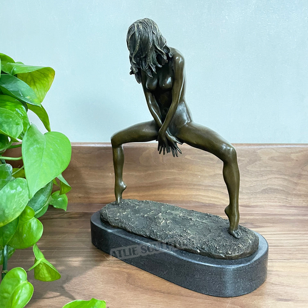 nude woman dance bronze statue modern naked girl sculpture figurine art marble base collection decoration, Silver
nude woman dance bronze statue modern naked girl sculpture figurine art marble base collection decoration, Silver