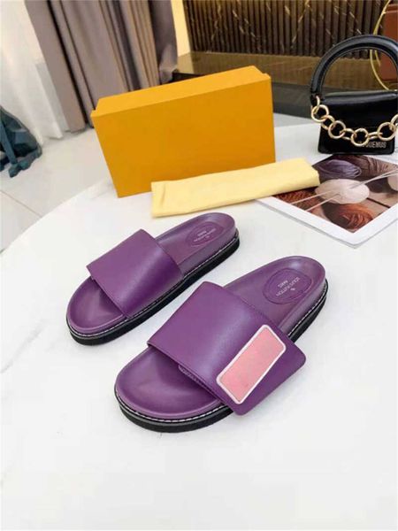 luxurys women fashion summer beach slipper designers new open toes shower room slipper casual leather sandals brand wholesale size 4.5-8.5, Black
luxurys women fashion summer beach slipper designers new open toes shower room slipper casual leather sandals brand wholesale size 4.5-8.5, Black