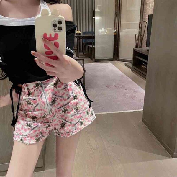 factory online export designer brand shorts 2022 summer new ch fashion pink graffiti printing high waist jeans women's pants casual for, White;black
factory online export designer brand shorts 2022 summer new ch fashion pink graffiti printing high waist jeans women's pants casual for, White;black