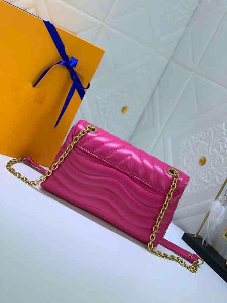 5a 1.v genuine leather handbag comes with chain bag women luxurys fashion designers bags female clutch classic high-quality girl handbags 20
5a 1.v genuine leather handbag comes with chain bag women luxurys fashion designers bags female clutch classic high-quality girl handbags 20