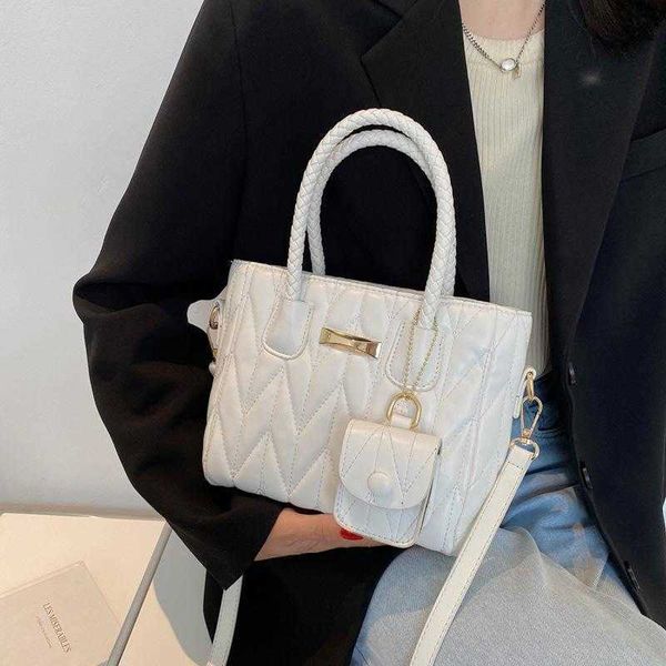 evening bags luxury designer handbags 2022 ladies brand handle pu leather women's crossbody bag with key case purse
evening bags luxury designer handbags 2022 ladies brand handle pu leather women's crossbody bag with key case purse