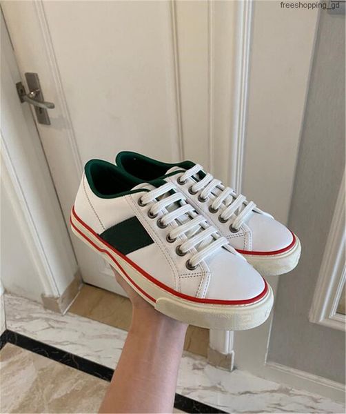 printing 1977 guccie casual shoes classic design men's and women's high-outdoor casual letter sports shoes fashion style, Black
printing 1977 guccie casual shoes classic design men's and women's high-outdoor casual letter sports shoes fashion style, Black