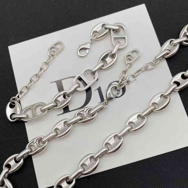 2022 women's fashion all-match high-quality new personality necklace brand wholesale family di hip hop simple plain chain letter men�, Silver
2022 women's fashion all-match high-quality new personality necklace brand wholesale family di hip hop simple plain chain letter men�, Silver