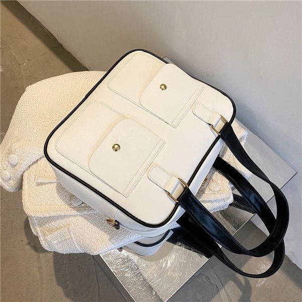 women handle bags large capacity womens bag summer 2021 new fashion shoulder bag bolso mujer handbags
women handle bags large capacity womens bag summer 2021 new fashion shoulder bag bolso mujer handbags