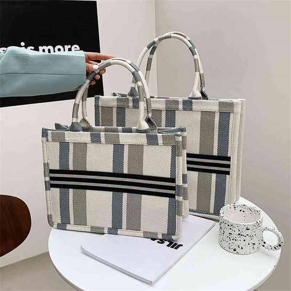 75% handbags outlet sale large capacity new leisure plaid contrast color high texture armpit bag fashion trendy women's versatile handb
75% handbags outlet sale large capacity new leisure plaid contrast color high texture armpit bag fashion trendy women's versatile handb
