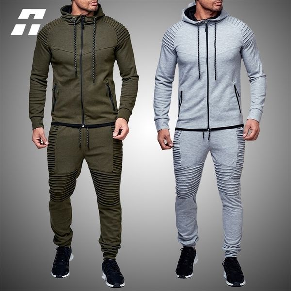 mens casual tracksuit fashion men jacket sweatpants 2 pieces sets solid color sportswear male brand clothing w220815, Gray
mens casual tracksuit fashion men jacket sweatpants 2 pieces sets solid color sportswear male brand clothing w220815, Gray