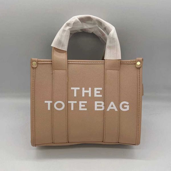 evening bags luxury brands the tote bag women handbags designer letter shopper purses fashion shoulder crossbody for 2022 clutch y0510
evening bags luxury brands the tote bag women handbags designer letter shopper purses fashion shoulder crossbody for 2022 clutch y0510
