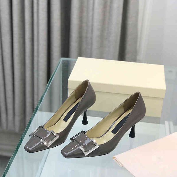 dresses shoes shiny woman shoes pointed sandals men dressing dress wedding for women shoes low heels high heeled purple pumps 220505, Black
dresses shoes shiny woman shoes pointed sandals men dressing dress wedding for women shoes low heels high heeled purple pumps 220505, Black