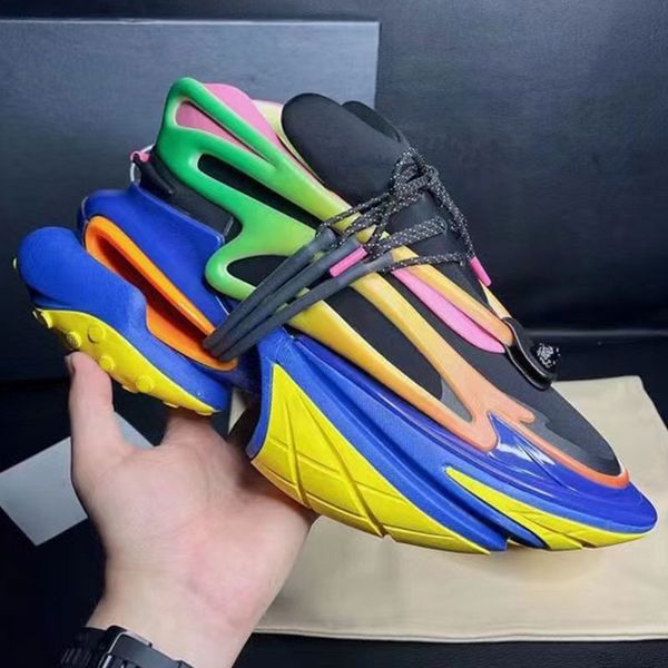 2022 new color sneakers shoes fashion luxury designer brand mens or womens spaceship design elevated sole size 35-46, Black
2022 new color sneakers shoes fashion luxury designer brand mens or womens spaceship design elevated sole size 35-46, Black