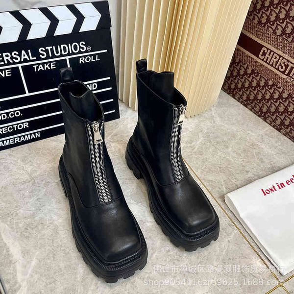 boots autumn and winter niche martin boots women's square head front double zipper short thick bottom increased plush warm locomotive, Black
boots autumn and winter niche martin boots women's square head front double zipper short thick bottom increased plush warm locomotive, Black