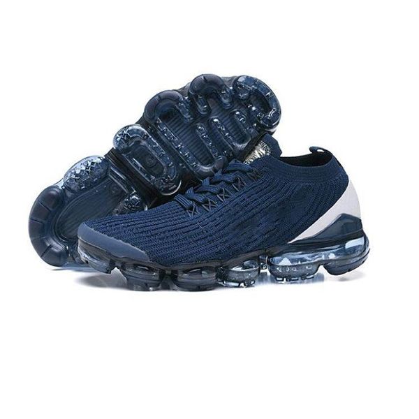 2022 running shoes cusion mens womens sports sneakers black white outdoor platform trainers
2022 running shoes cusion mens womens sports sneakers black white outdoor platform trainers