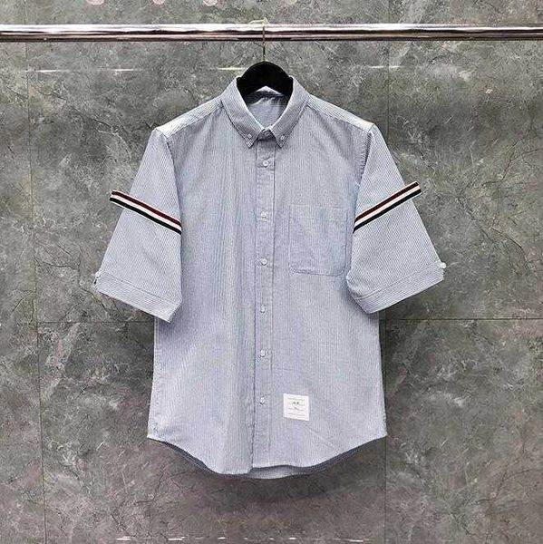 2021 fashion tb thom brand shirts men slim blue striped short sleeve casual shirt summer oxford men's clothing, White;black
2021 fashion tb thom brand shirts men slim blue striped short sleeve casual shirt summer oxford men's clothing, White;black