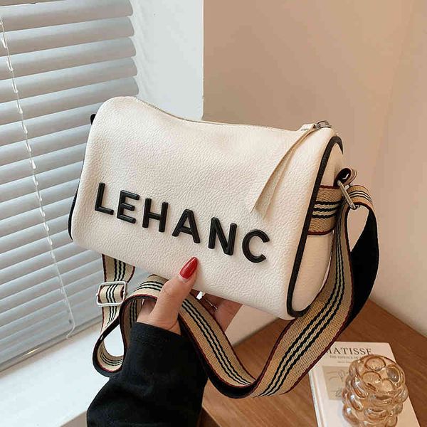 spring wide shoulder bag women's 2022 new fashion texture single simple and versatile ins msenger designer bags
spring wide shoulder bag women's 2022 new fashion texture single simple and versatile ins msenger designer bags