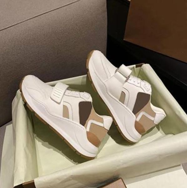 ladies seasonal color lace-up sneakers thick-soled casual shoes men's fashion striped shoes retro breathable sneakers leather thick-sol, Black
ladies seasonal color lace-up sneakers thick-soled casual shoes men's fashion striped shoes retro breathable sneakers leather thick-sol, Black
