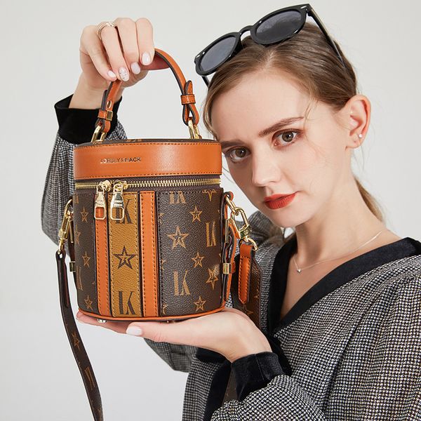 original 2022 stylish round bucket bag womens bag portable retro crossbody cylinder bag small hand cosmetic
original 2022 stylish round bucket bag womens bag portable retro crossbody cylinder bag small hand cosmetic